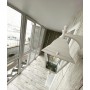 Обшивка французского балкона ламинатом