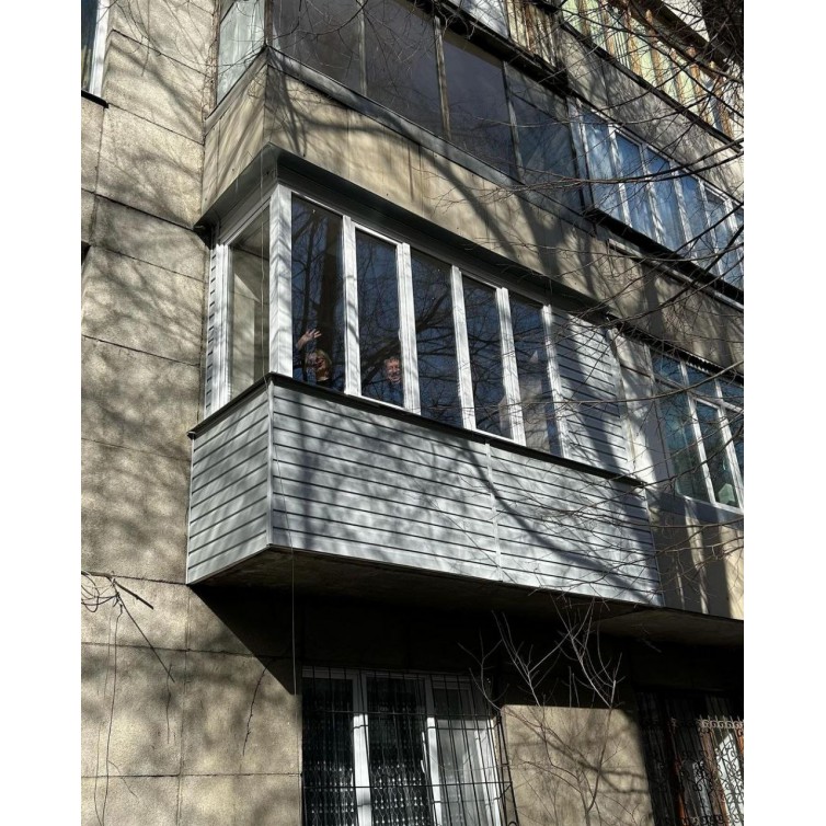 Окна на Г образный балкон VIKNANOVI WR400 3000х1500 AXOR K-3 белый (4-16-4 || 4 шт)