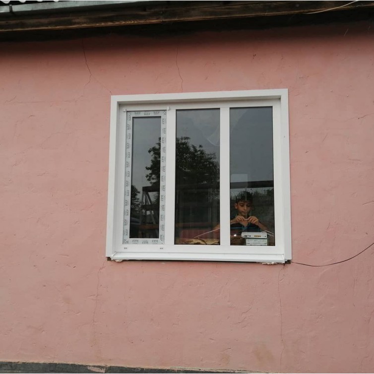 Трьохстулкове вікно KOMMERLING 70ST 2040х1400 AXOR K-3 біле (4-16-4 || 3 шт)